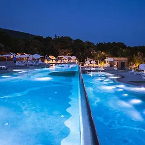  Vakantiehuis Sea House Pool & Jacuzzi, Bikes, Sup - Privilege Point &